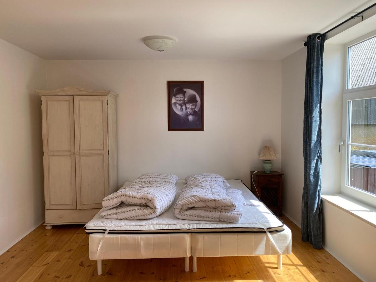 Stort Vaerelse Med Eget Toilet Og Bad Apartamento Gråsten Exterior foto